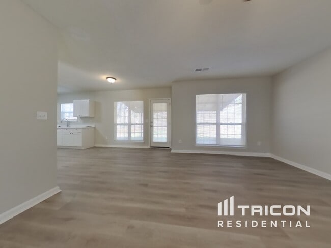 Photo - 5132 Meadows Lake Dr