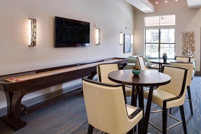 Photo - 4900 Windhaven Pkwy Unidad d1