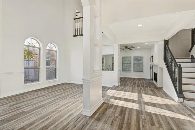 Photo - 604 San Clemente Dr