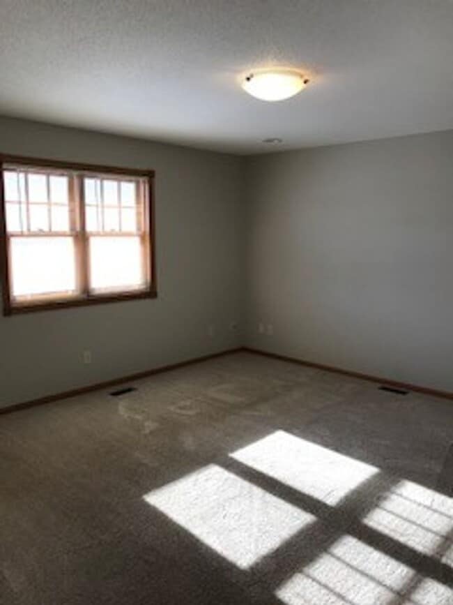 Photo - 526 28th Ave N Unit 2