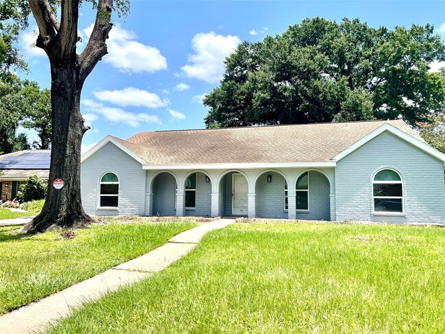 Photo - 9626 Hearthwood Dr