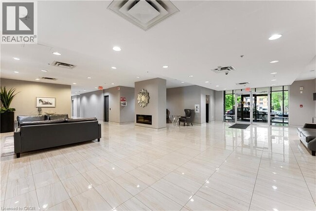 Photo - 81 Robinson St Unit 601