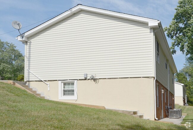 Photo - Gardenview Apartments