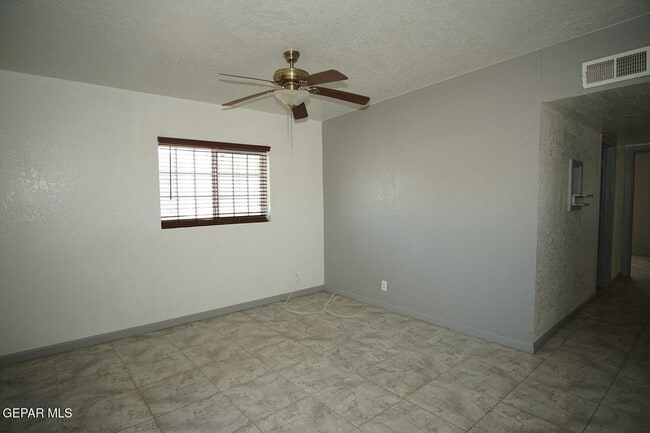 Photo - 8300 Mt Everest Dr