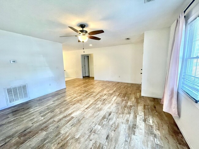 Photo - 214 Beaver St Unit B