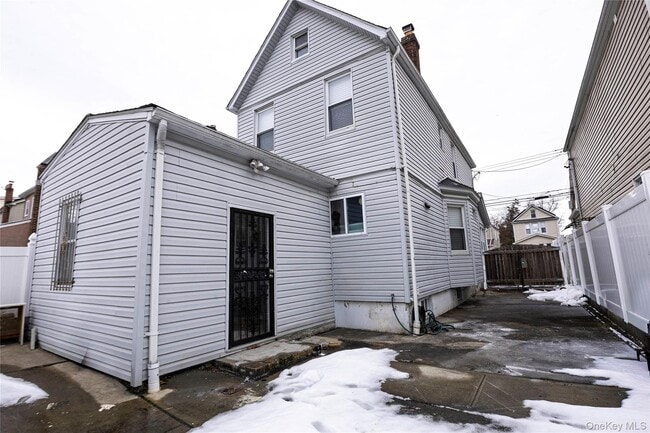 Photo - 109-40 175th St