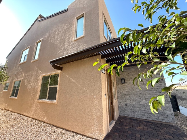 Photo - 1435 Song Lark Ln