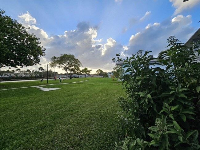 Photo - 7570 SW 82nd St Unidad F110