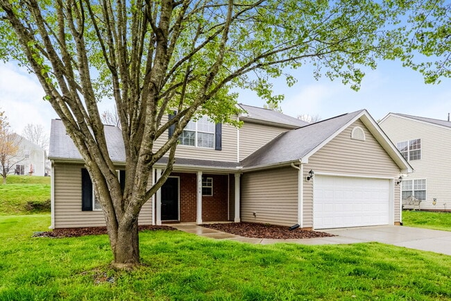 Photo - 2108 Thorn Crest Dr