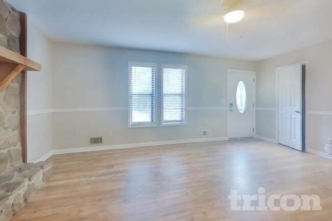 Photo - 134 Little Brook Dr