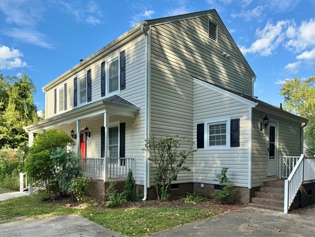 Photo - 103 Amber Ln