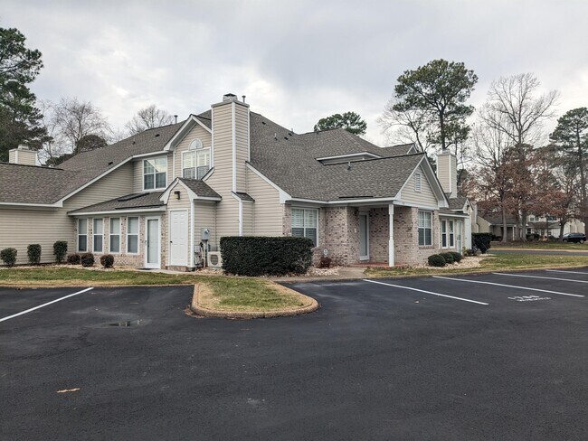 Photo - 704 Anchor Bay Cove