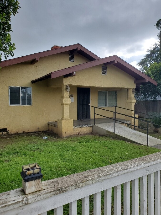 Photo - 289 W Belleview Ave Casa