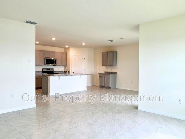 Photo - 2877 Sunridge Lp