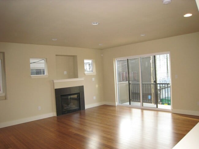 Photo - 5233 11th Ave NE