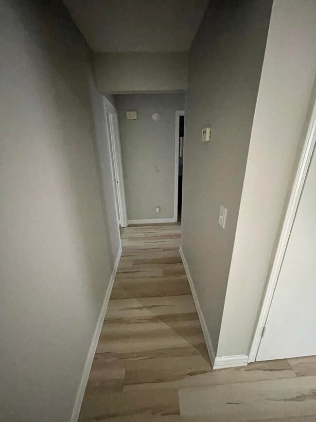 Photo - 874 Ventnor Pl SW Unit 874
