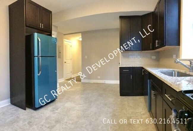 Photo - 6029 S Eberhart - 6029 Unit 3