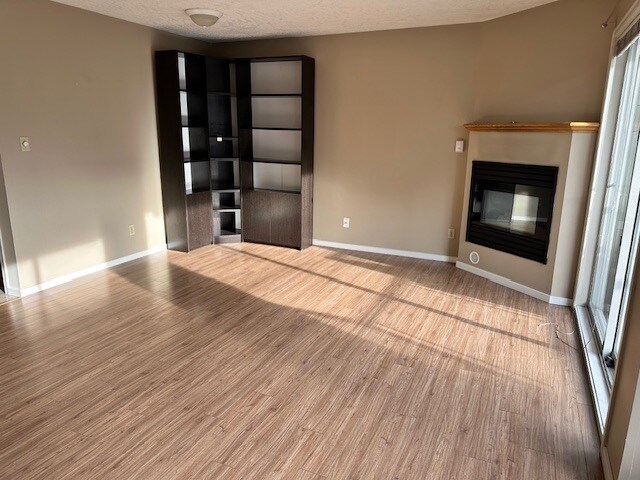 Photo - 832 Fisgard St