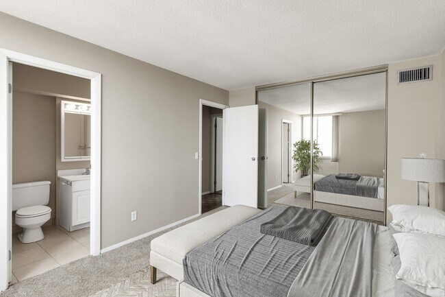 Photo - The Edina Towers