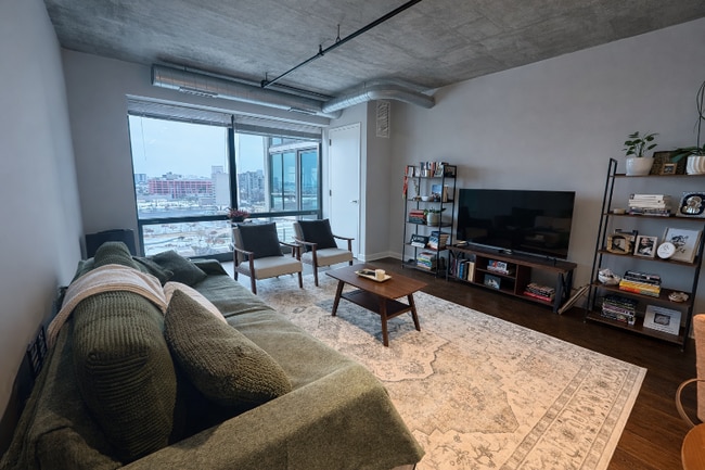 Photo - 900 S Clark St Unit 11