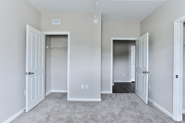 2BR, 1BA