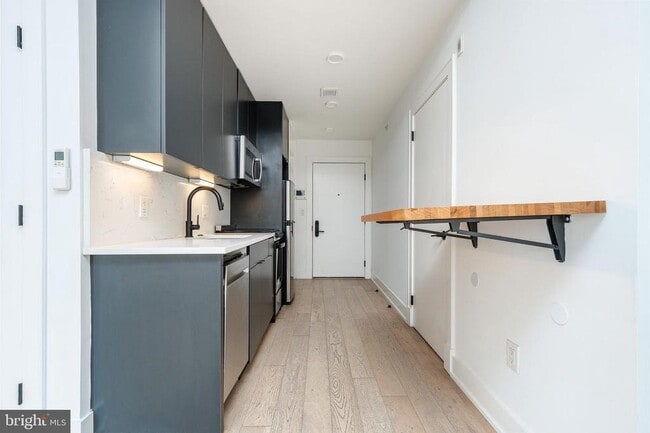 Photo - 965 Frankford Ave Unit 301