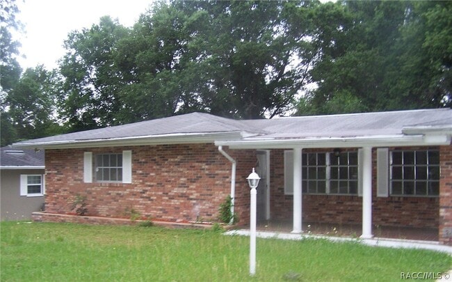 Building Photo - 3492 S Highlands Ave