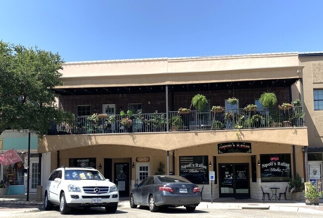 Building Photo - 112 E Central Ave Unit #D Rental