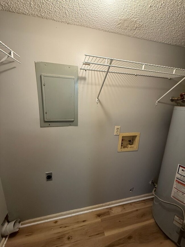 Photo - 132 Pebble Ct