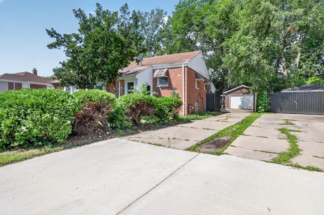 Photo - 9722 S Merrion Ave