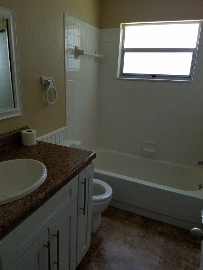 Photo - 3413 Martell St