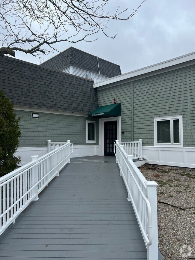 Building Photo - Beautiful 1 bed 1 bath plus den Unit 104 Rental