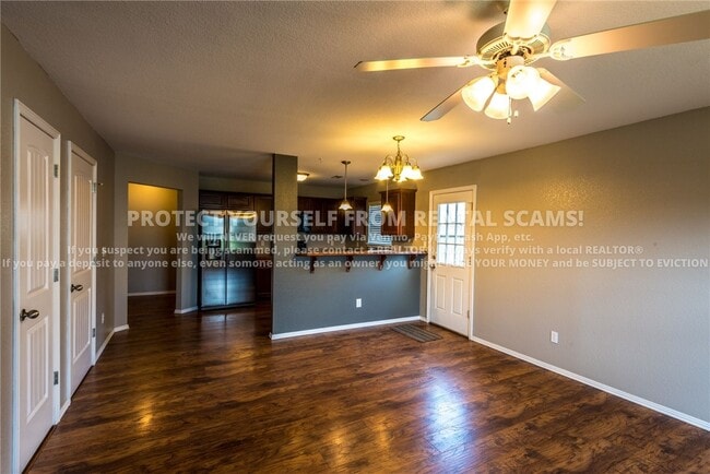 Photo - 1137 S Holland Dr