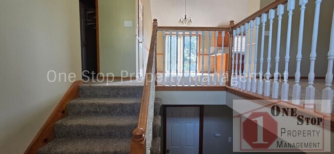 Photo - 4 Bedroom, 2.5 Bathroom home in Belton!