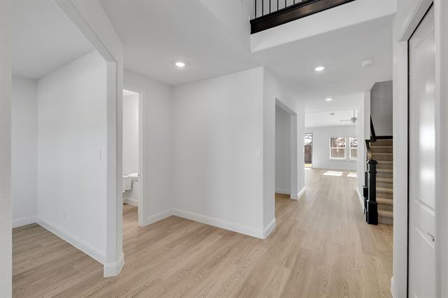 Photo - 2408 Acadia Dr