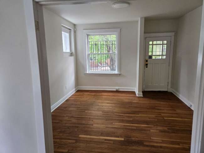 Photo - 4746 Nebraska Ave Unit 4748 1F