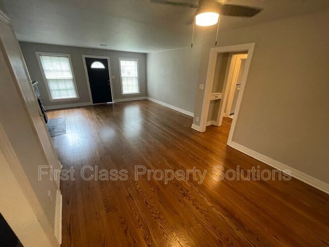 Photo - 1126 NW 55th St