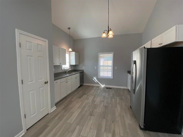 Photo - 1074 S Barksdale St Unidad 1074