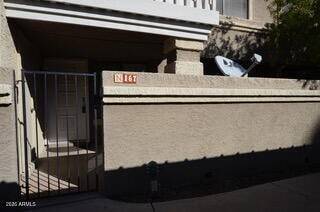 Photo - 1905 E University Dr