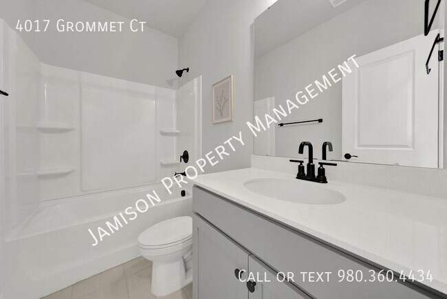 Photo - 4017 Grommet Ct