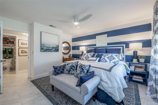 Building Photo - 1130 Cir Terrace W Unit D