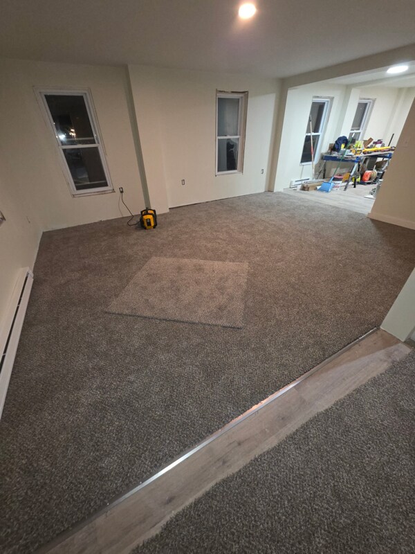 Photo - 952 South St