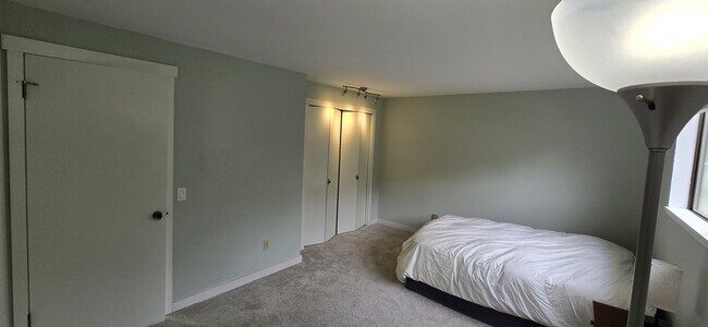 Closet - 7621 46th Pl W Unit D