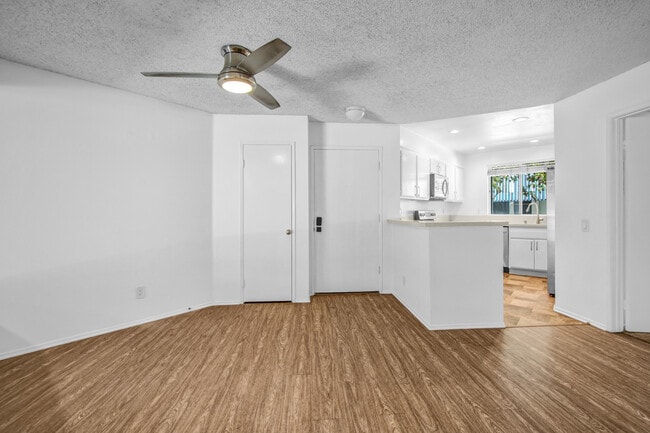 Photo - 25335 Pine Creek Ln Unit 25335 pine creek