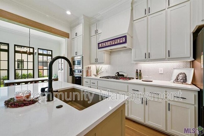 Photo - 1829 Ville Marie St