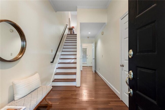 Photo - 1467 Monroe Dr NE