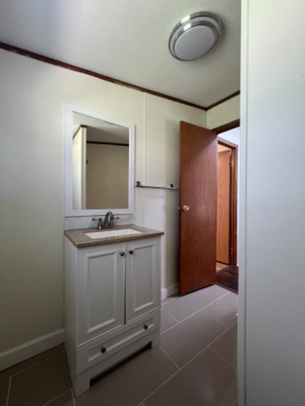 331 Woodberry Ln