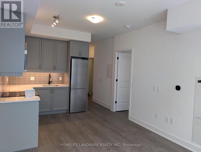 Photo - 2333 Khalsa Gate Unité 317