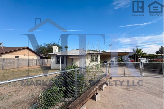 Photo - 2Bed/2Bath Home on McDowell/32nd St! $199 MOVE-IN SPECIAL! Ready for Immediate Move-In!