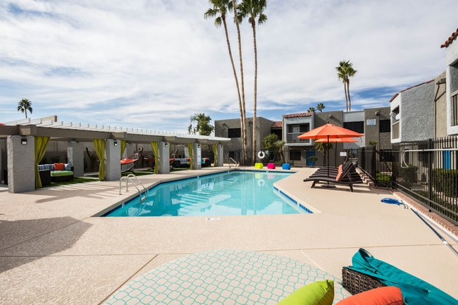 Photo - inHabit on 7th